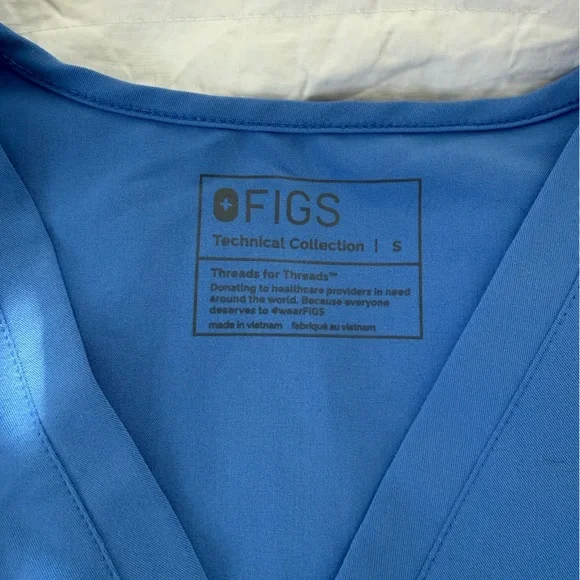 Figs Ceil Blue Medical Scrubs - Picture 3 of 5